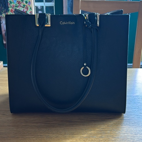 Calvin Klein tote bag - Picture 1 of 2